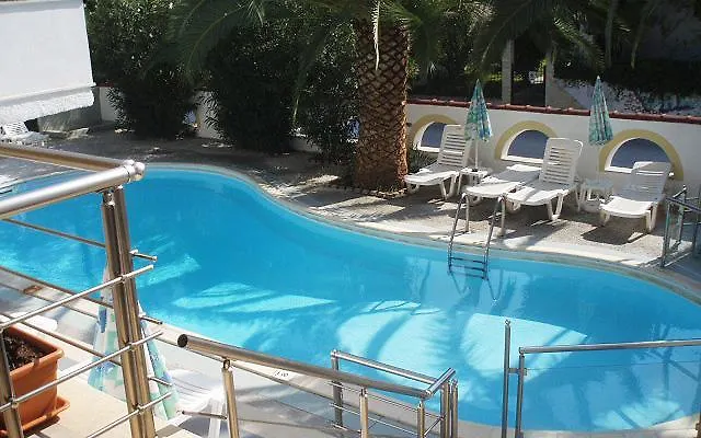 Golden Sun Village Pefkochori 3*,  Griechenland